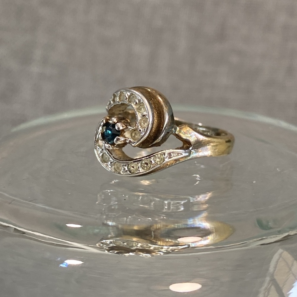 Vtg STERLING Silver 925 Cluster Ring with Faux Sapphire and Diamonds (6)